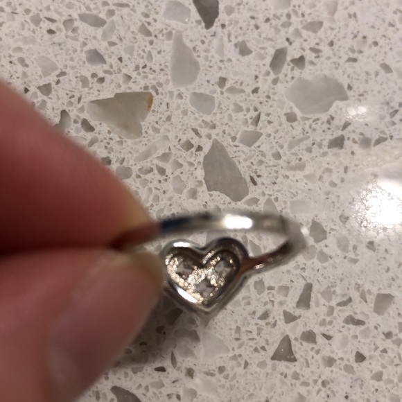 Stamped 925 cz heart ring - Picture 4 of 5